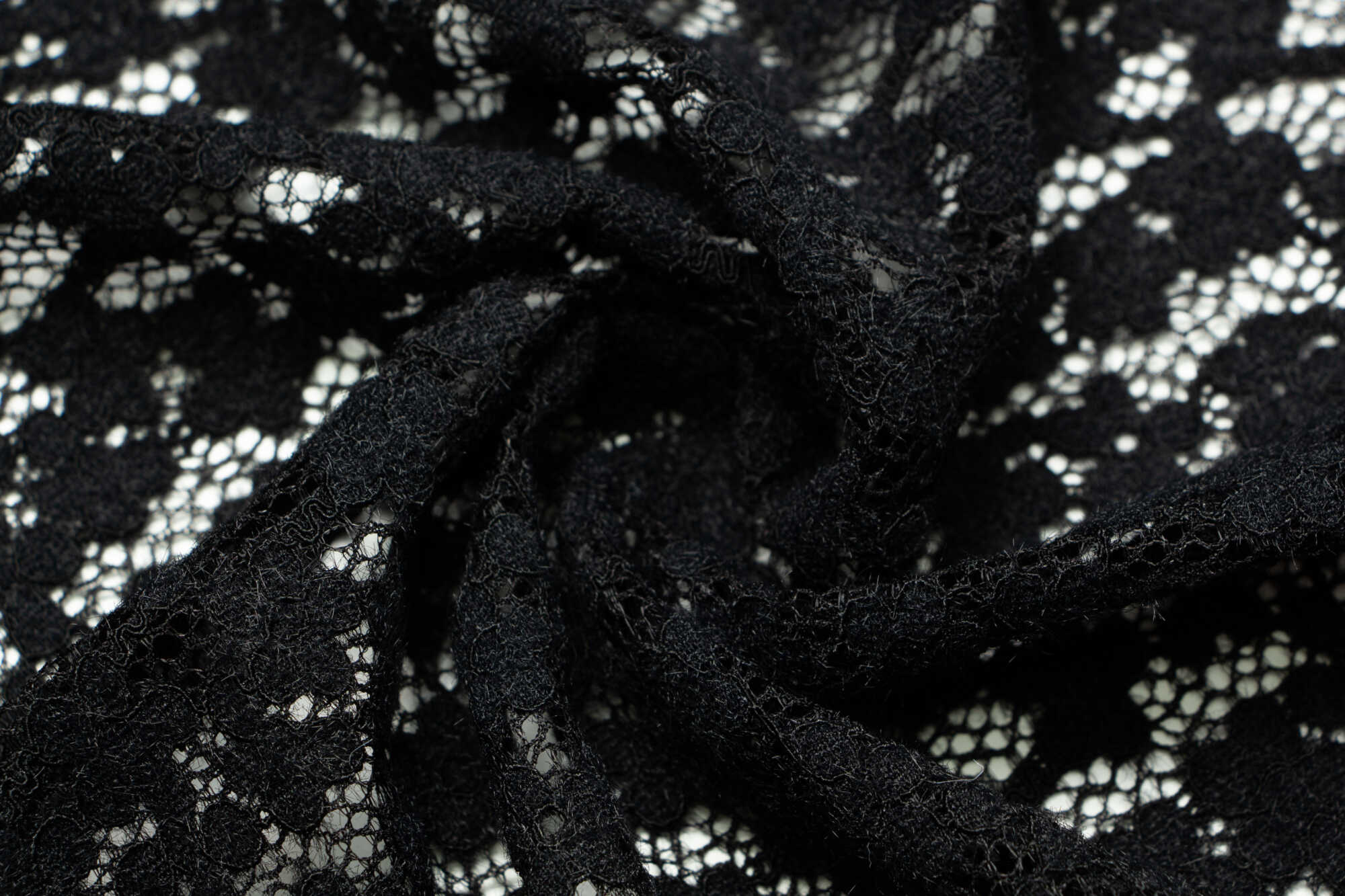 Гипюр, кружево FLORA Черная #BLACK